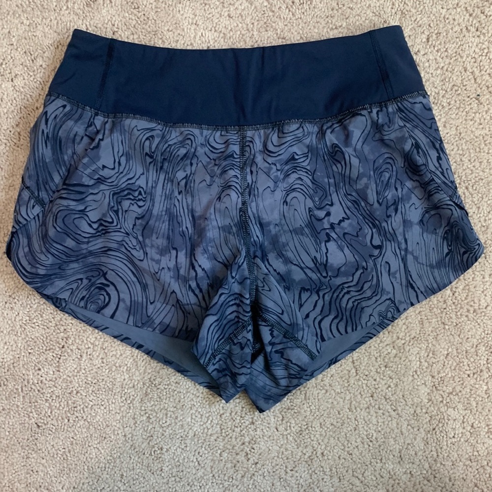 Athleta Run With It Short XS Blue Fluidity Medieval 3.5”
